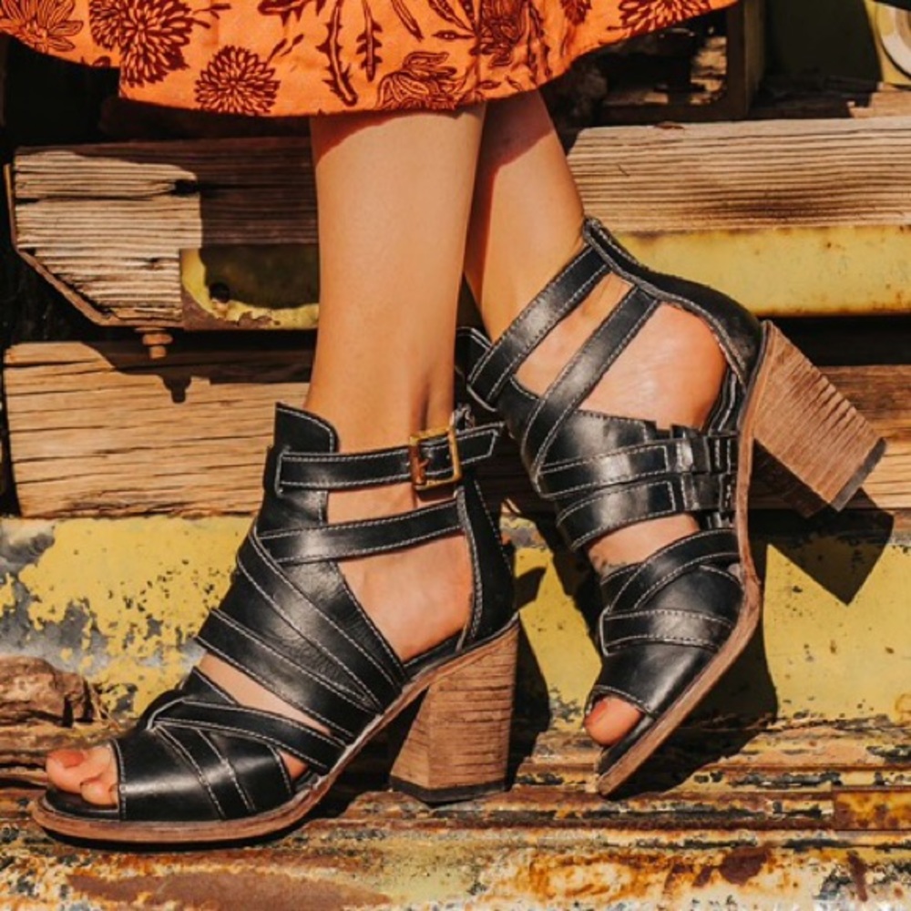 Free Bird Heels (Claw) size 7.